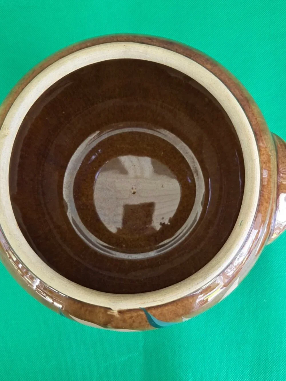 USA Pottery Brown Bean Pot with Lid Hand Painted 6 Inches Tall No Chips/Cracks